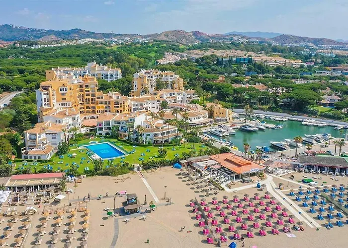 Cabopino Apartament, Marbella\'S Beach